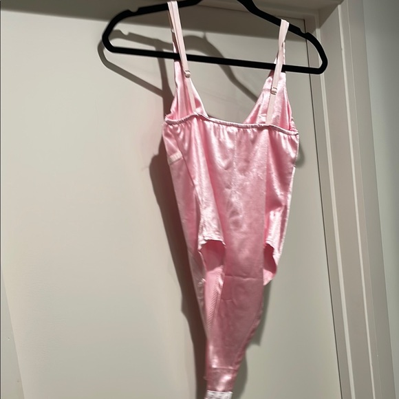 Pink Bodysuit - Picture 3 of 4